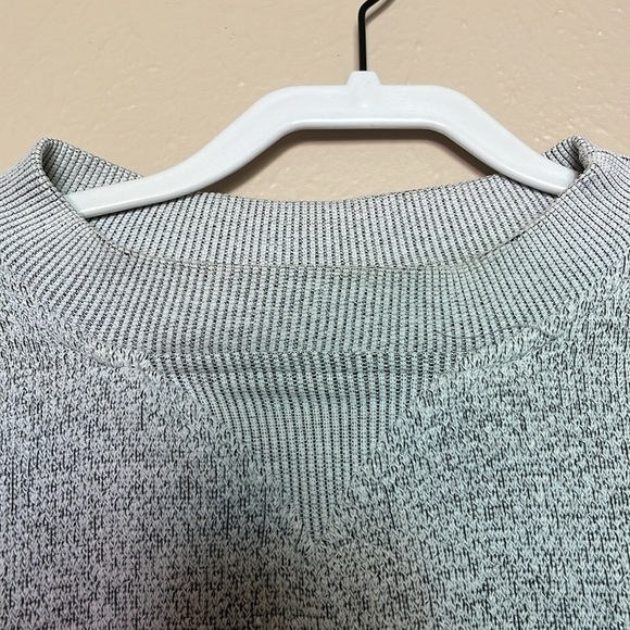 True Fan Mens XL Pull Over Sweatshirt Gray SF logo - Picture 5 of 5